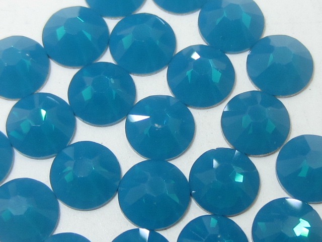 72 pcs. 20ss CARIBBEAN BLUE OPAL HOTFIX European Rhinestones